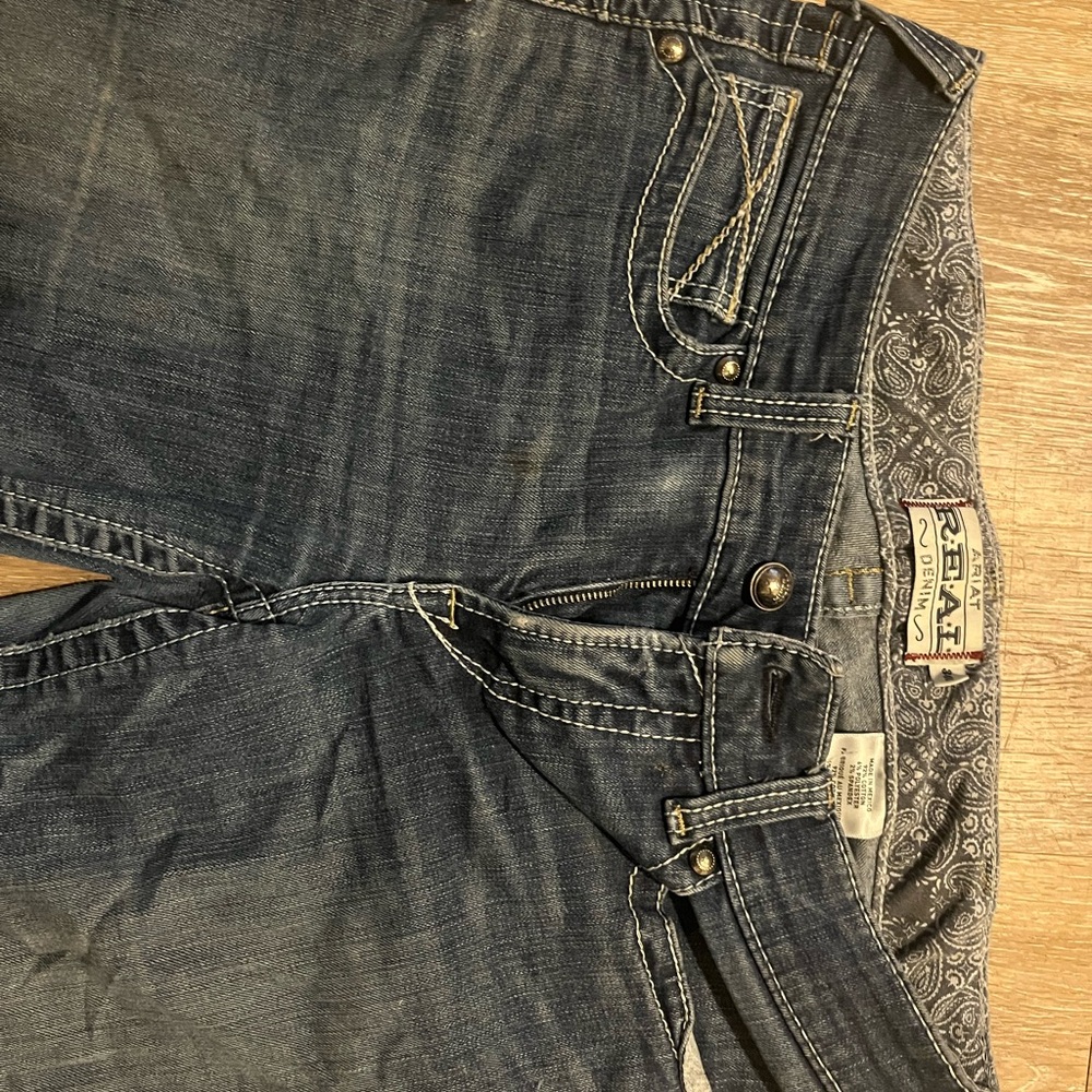 Women’s Dark Wash Blue Jeans -
